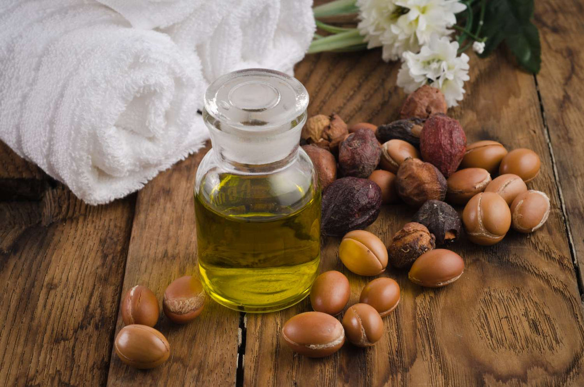 Golden Benefits of Argan Oil for Hair Care and Treatment